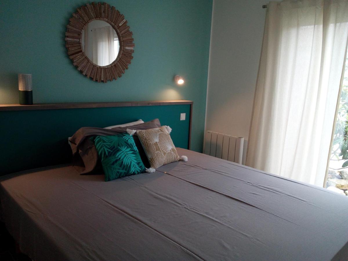 Les Palmiers - Vacation Home Saint-Xandre Exterior foto